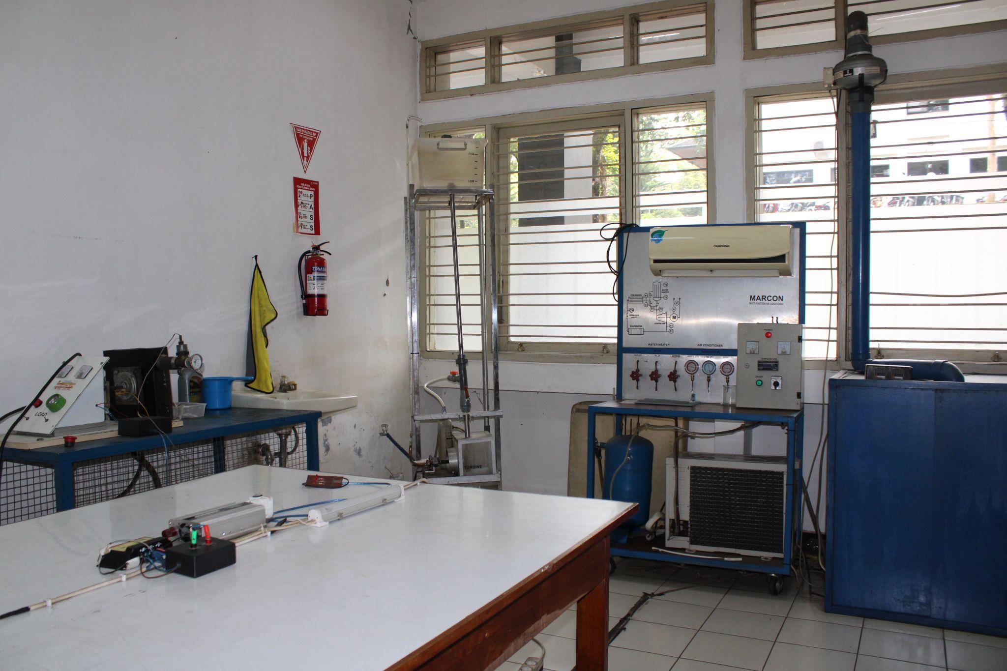 Laboratorium Energi dan Lingkungan foto 7