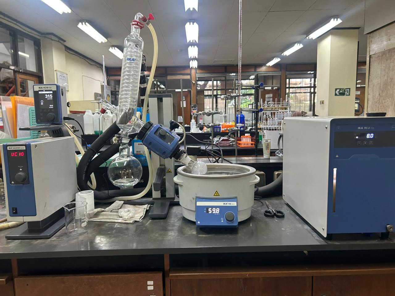 Laboratorium Kimia Anorganik foto 2