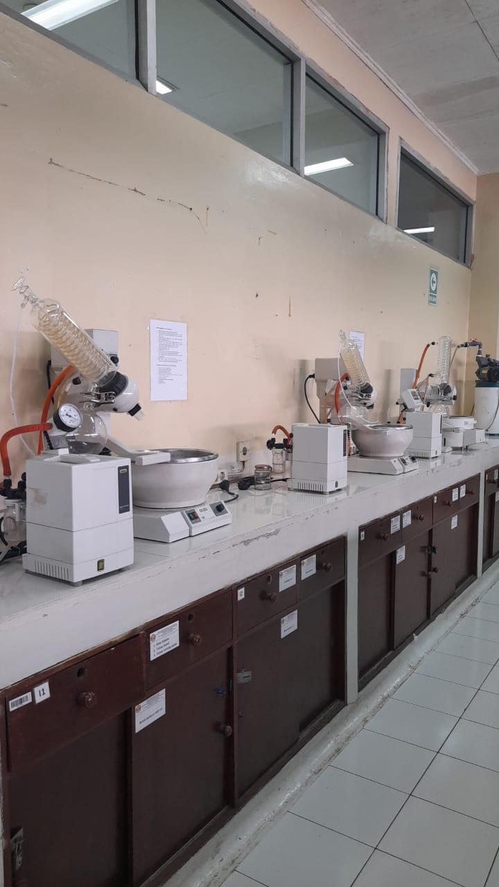 Laboratorium Kimia Bahan Alam dan Sintesis foto 4